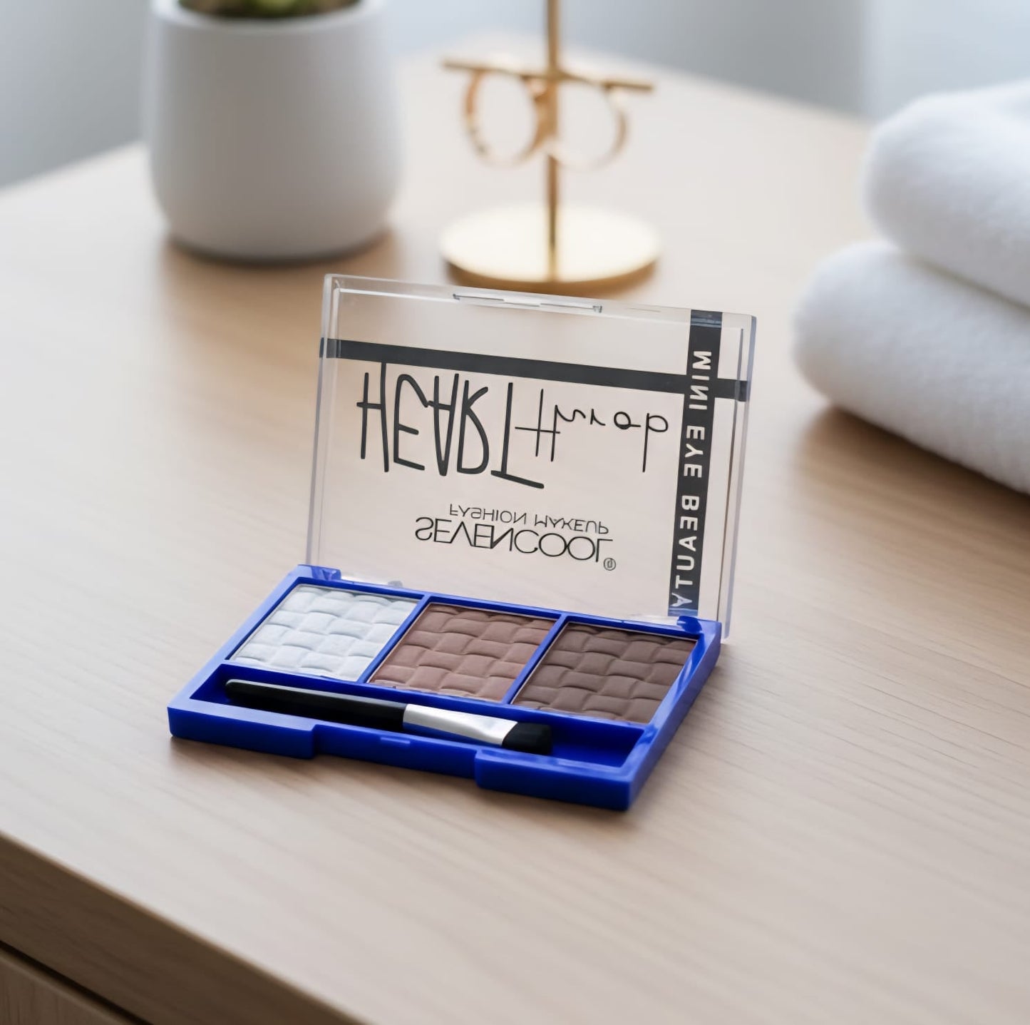 Mini Eye Beauty Palette – Perfect for Stunning Eye Looks
